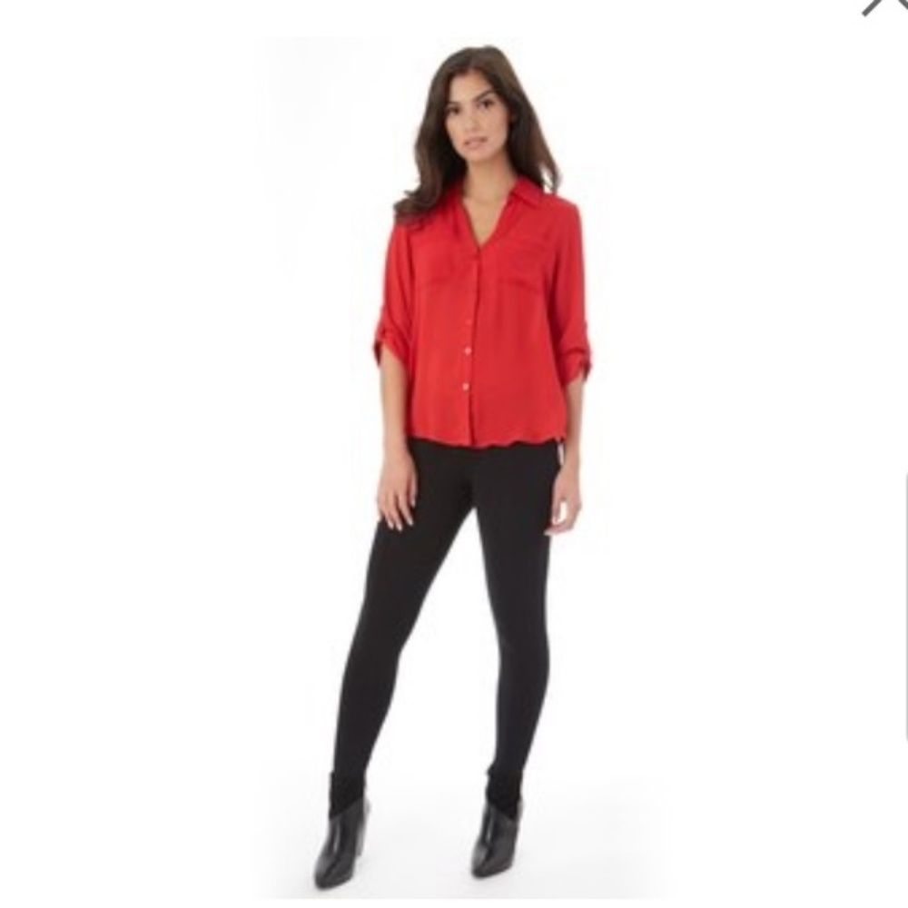 IZ Byer 3/4 sleeve Roll-tab button collared top